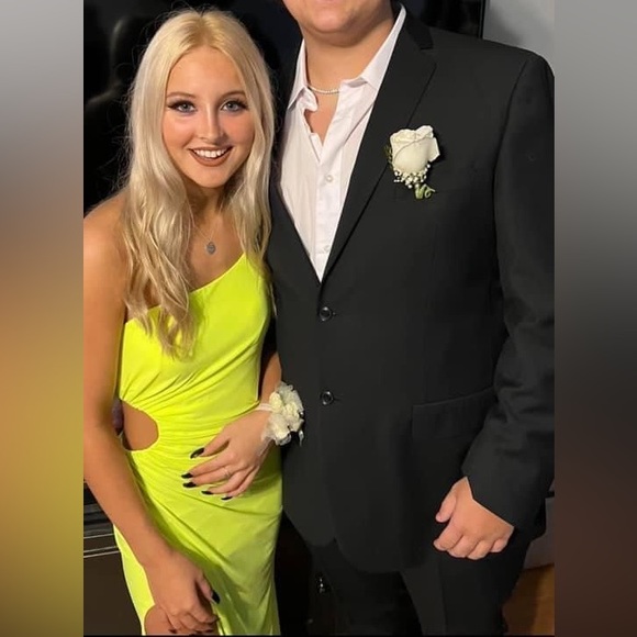 Neon yellow prom dress size 4 but altered to make smaller. - Picture 5 of 9